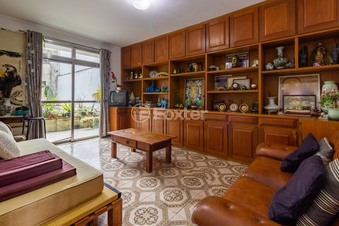 Image 12 - 925014