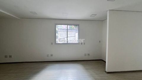 Image 4 - 925018