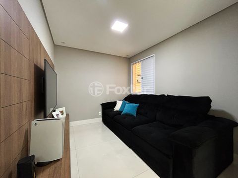 Image 3 - 925021