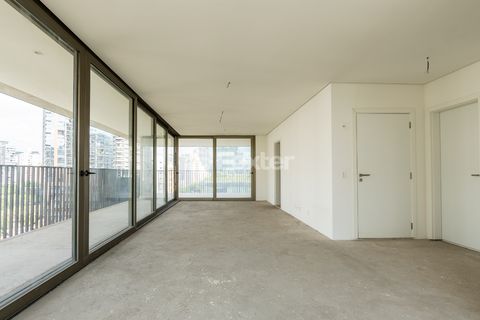 Image 7 - 925060