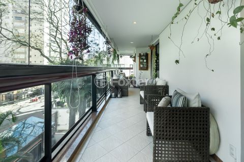 Image 10 - 925066