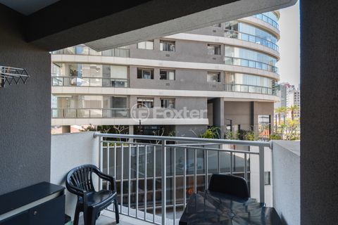 Image 8 - 925067