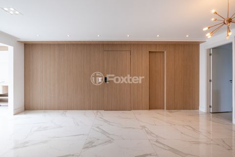 Image 4 - 925073