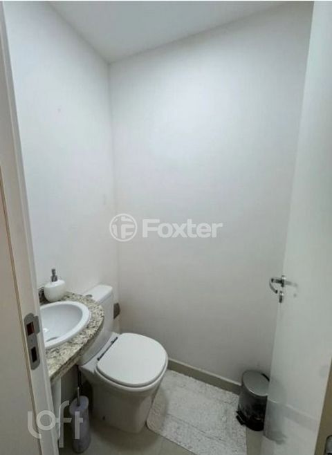 Image 3 - 925102