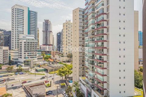 Image 16 - 925141