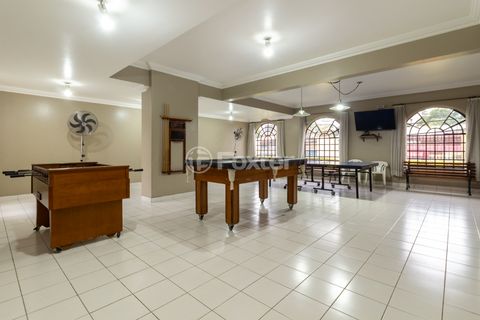 Image 16 - 925142