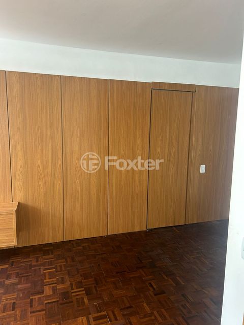 Image 3 - 925157