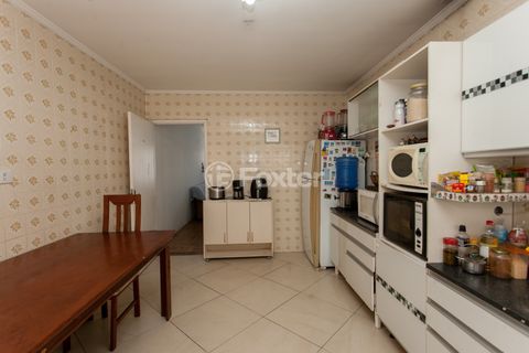 Image 15 - 925158