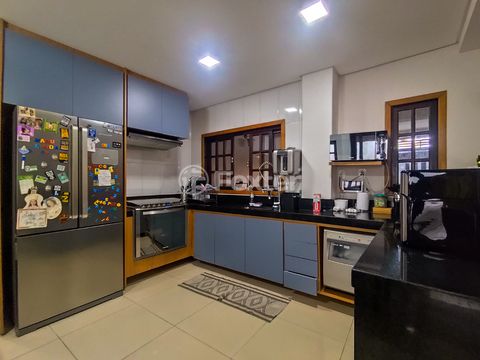 Image 7 - 925188