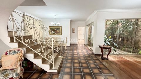 Image 3 - 925221