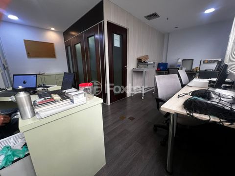 Image 3 - 925261