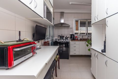 Image 12 - 925271