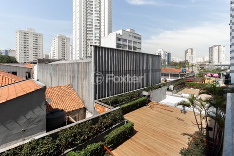 Image 11 - 925275