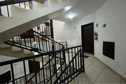 Image 3 - 925300