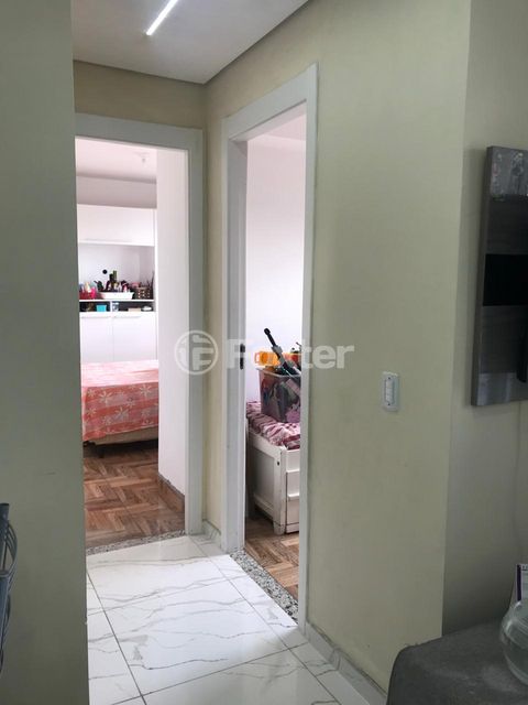 Image 7 - 925340