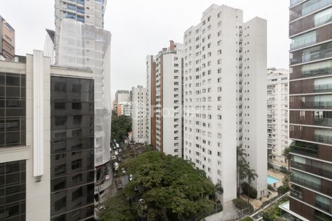 Image 18 - 925374