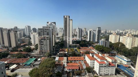 Image 18 - 925407