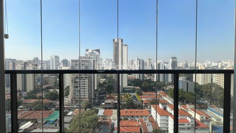 Image 17 - 925407