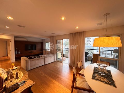 Image 1 - 925418