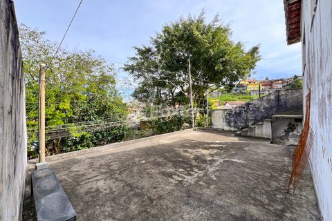 Image 6 - 925469