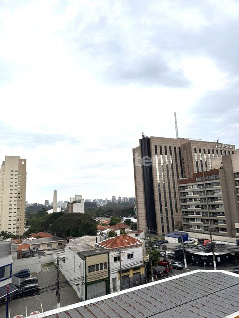 Image 15 - 925508