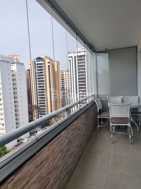 Image 10 - 925516