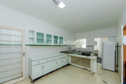 Image 11 - 925524