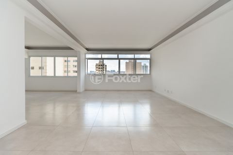 Image 4 - 925536