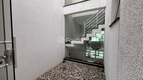 Image 9 - 925543