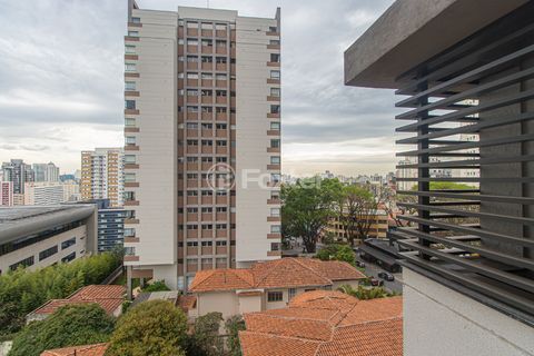 Image 7 - 925558