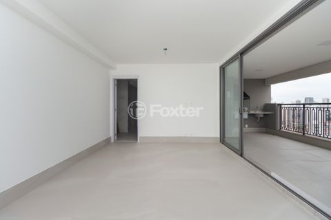 Image 7 - 925570