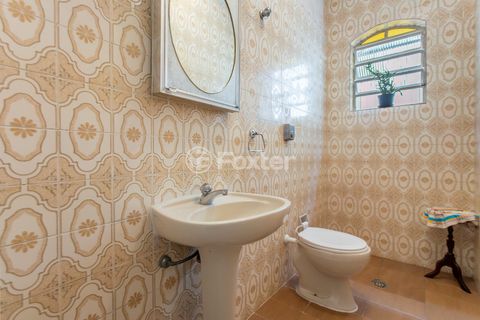 Image 8 - 925574