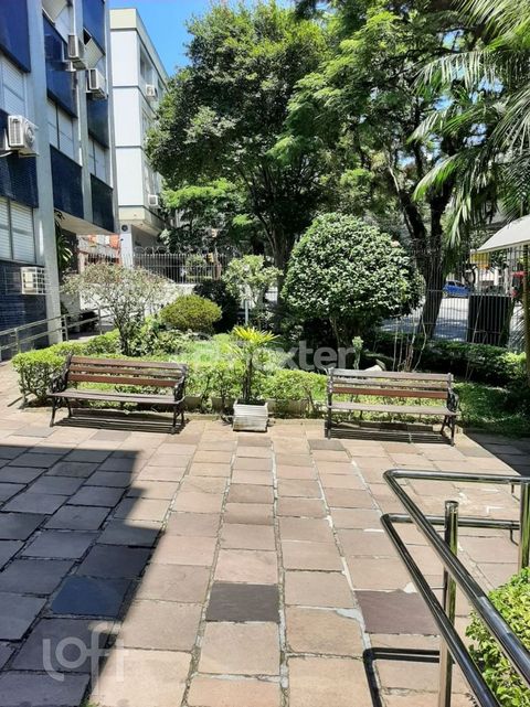 Image 3 - 925629