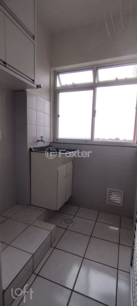 Image 4 - 925659