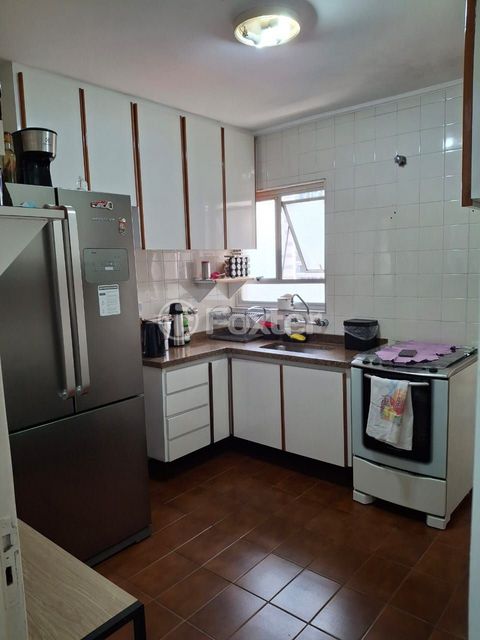 Image 2 - 925663