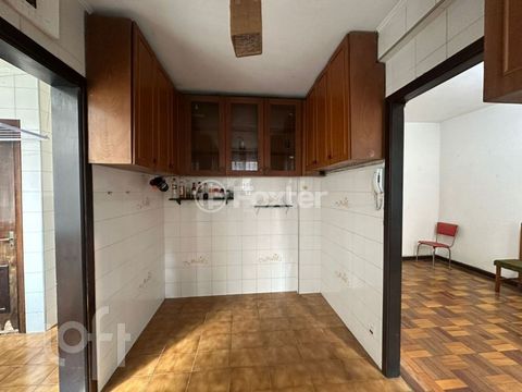 Image 5 - 925668