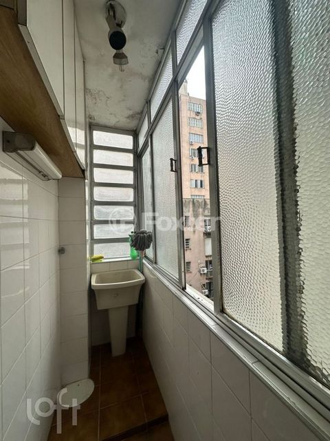 Image 7 - 925668