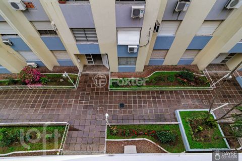 Image 14 - 925721