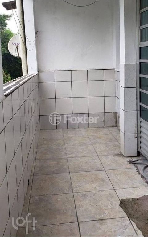 Image 5 - 925740