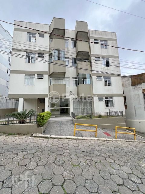Image 5 - 925772