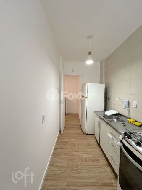 Image 4 - 925772