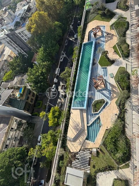 Image 6 - 925785