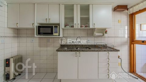 Image 11 - 925786