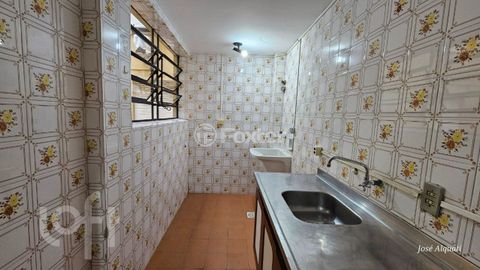 Image 4 - 925789