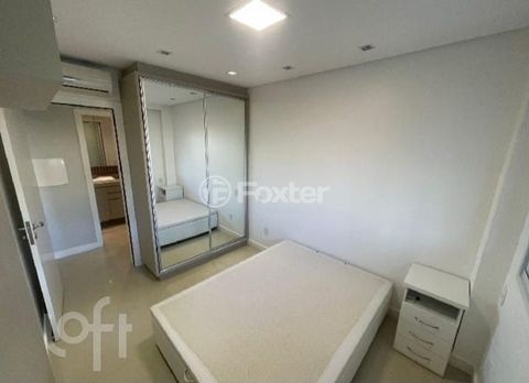 Image 7 - 925816