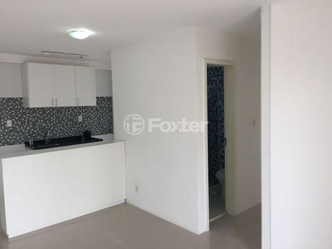 Image 3 - 925888