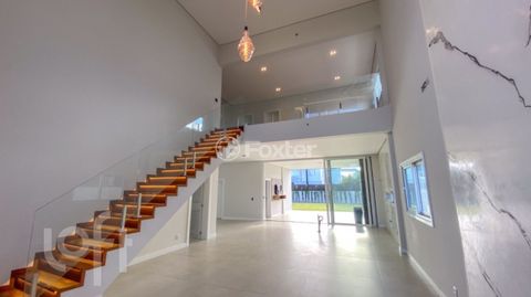Image 3 - 925893