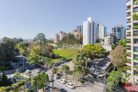 Image 11 - 925943