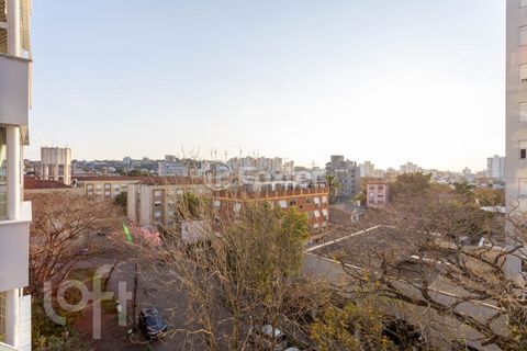 Image 3 - 925944