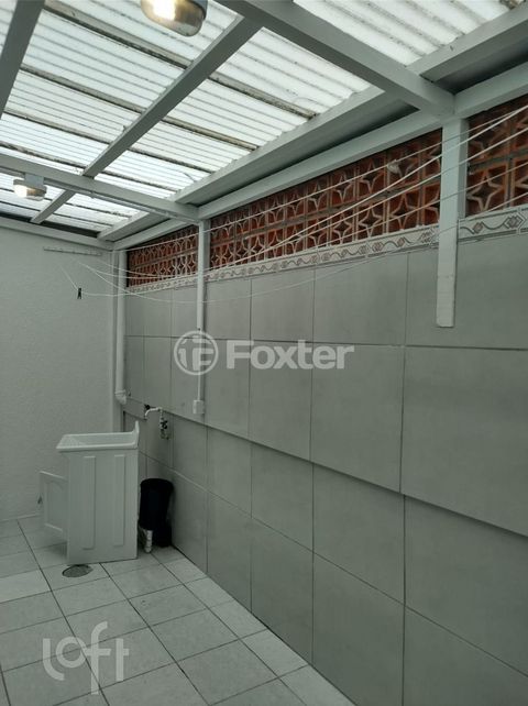 Image 8 - 926005